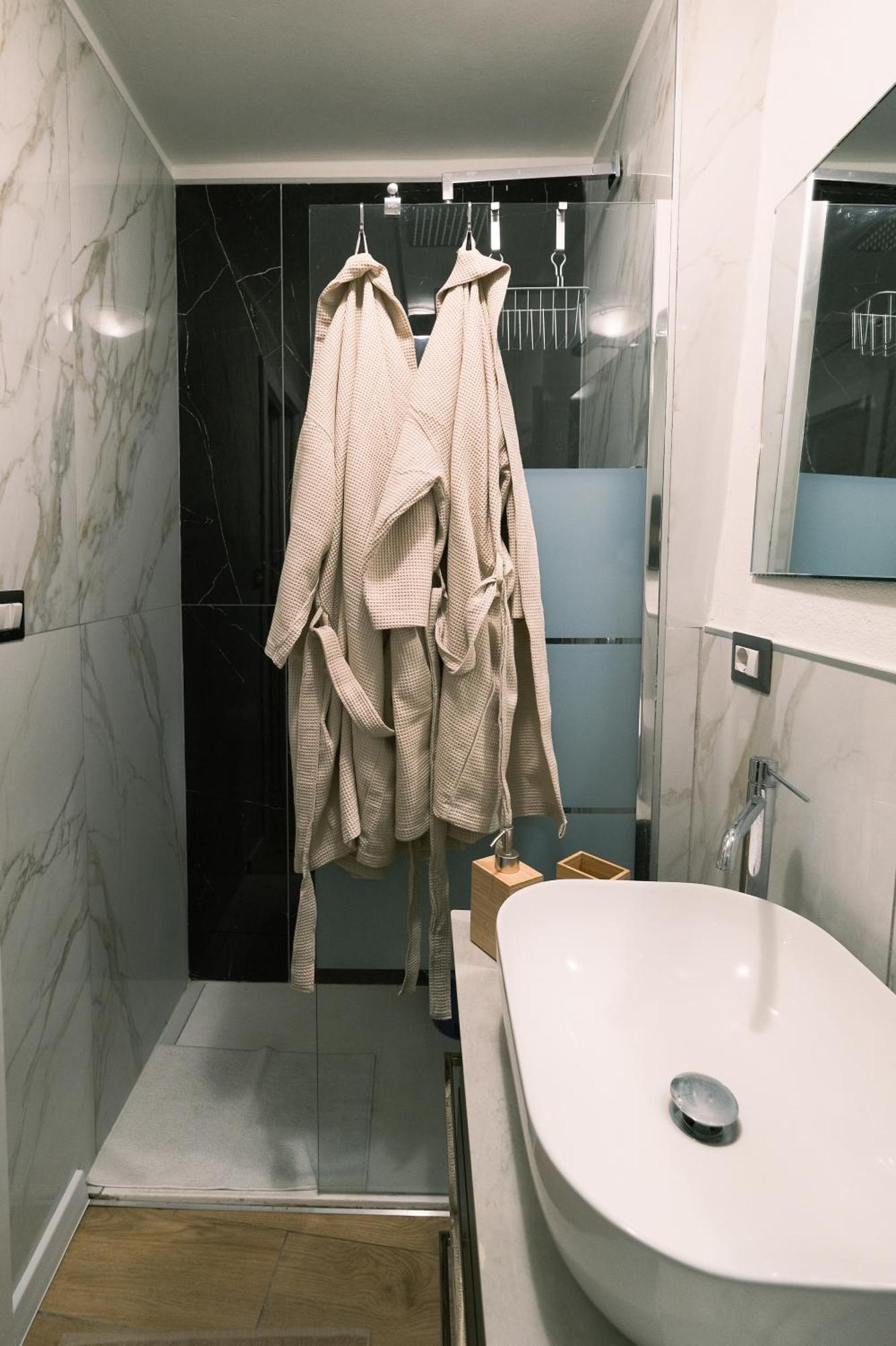 バーリMary Houseアパートメント エクステリア 写真